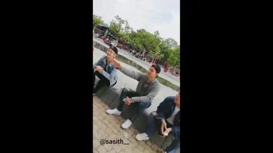 [VK][19.06.18] Shownu and Hyungwon in Amsterdam