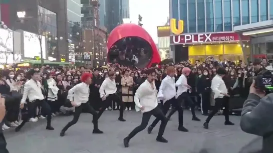 [Fancam][27.03.2018] MONSTA X filming for 1theK 'Run To You' at Sinchon