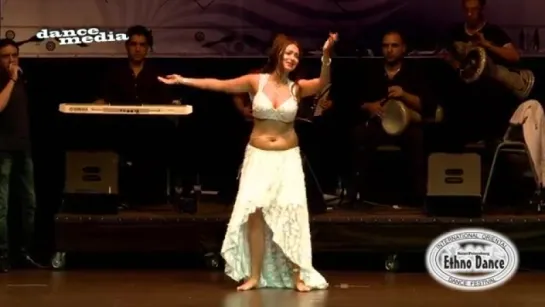 Olga Almog. Bellydancer.Ethno Dance 2015. Lisa Faker.