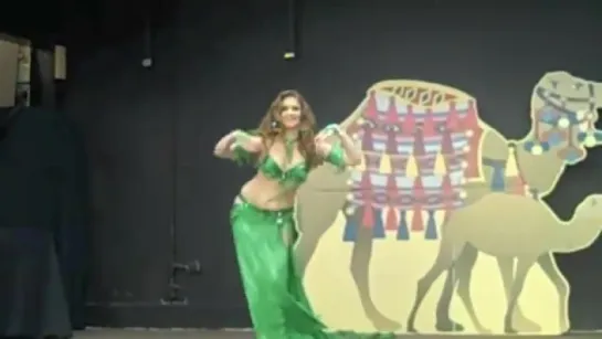 Courtney - Bellydancer (Mergence)