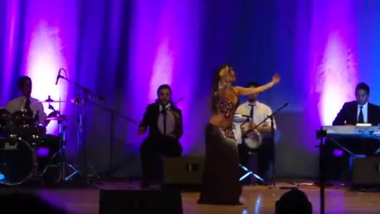 SARA RUIZ & ILAHUN ORQUESTA  _  PERÚ 2015