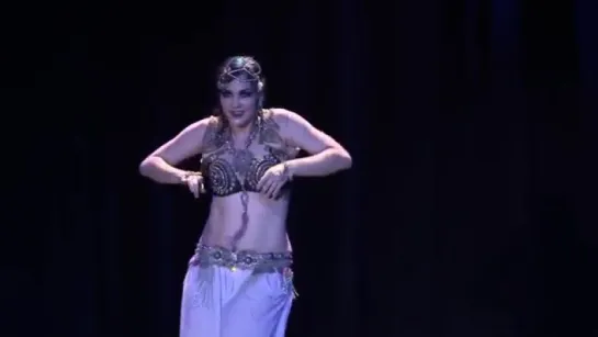 Zoe Jakes performs Tribal Fusion Bellydance at The Massive Spectacular! 6134