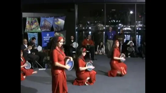 Barakaat & Saltanah at the National Aquarium - Belly Dance Drum Piece Barakaat a 3962