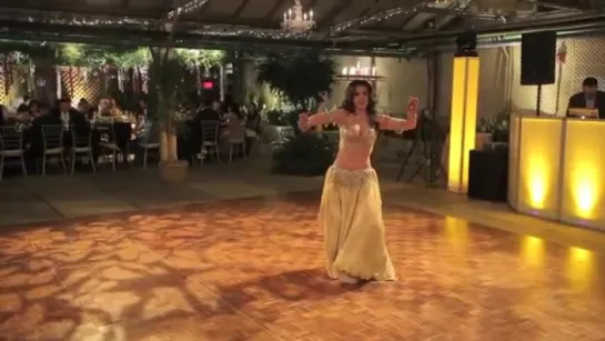 Layla Isis- Lebanese Zaffa and Wedding Bellydance Show 3671