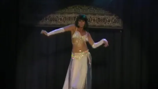 Ferah Cicekdag - The Yearning plus Bellydance Drum Solo and Encore 5120