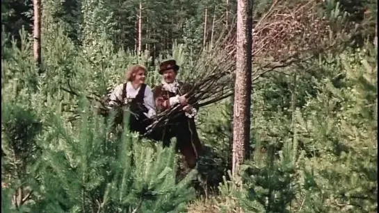 «Гардемарины, вперёд!» (1987) — песня «Российская дорога»