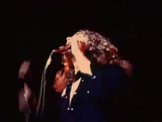 Led Zeppelin - Whole Lotta Love (live in London, 1970).