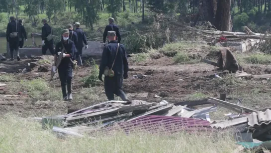 Военные ЦВО участвуют в ликвидации последствий наводнения в Иркутской области