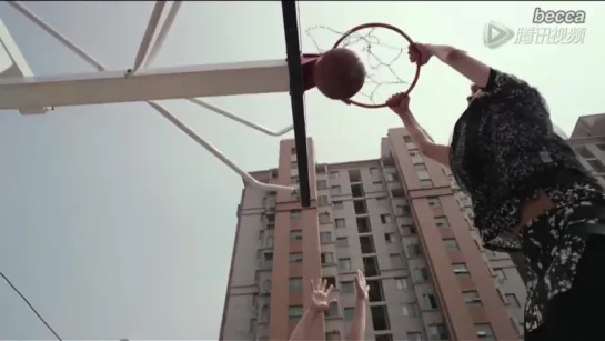 151213 WuYiFan Playing Basketball  Sharing Stories @ Tencent Broadcast