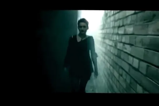 Timo Maas feat Brian Molko - First Day