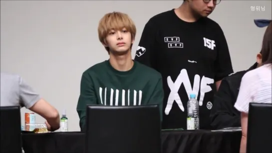 [FC|VK][28.06.2015] Фансайн Monsta X в Пусане (Hyungwon Focus)