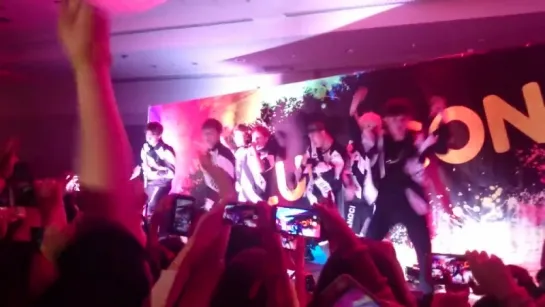 [FC|VK][31.07.2015] Monsta X at Klub KCON (by krisuswifeu)