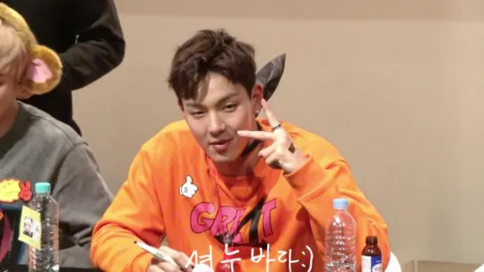 [FC|VK][18.10.2015] Monsta X Fansign Jongno (Shownu)