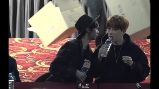 [FC|VK][15.11.2015] Monsta X Fansign Myeongdong (Hyungwon, Wonho)