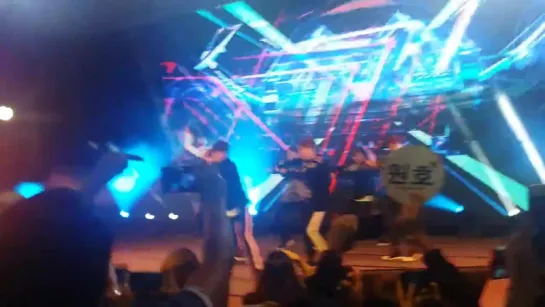 [FC|VK][06.12.2015] Monsta X - Hero Fanmeeting in Singapore