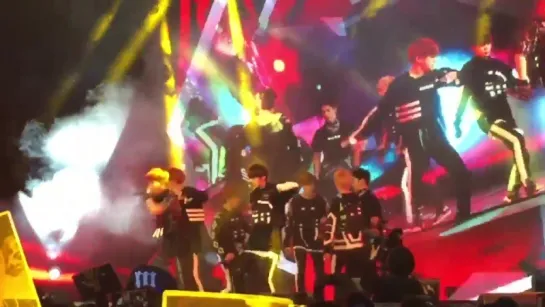 [FC|VK][06.12.2015] Monsta X - Trespass Fanmeeting in Singapore