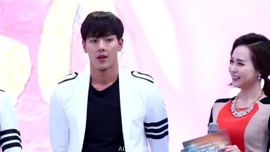 [FC|VK][30.04.2016] Monsta X Talk Cultural Festival (Shownu)