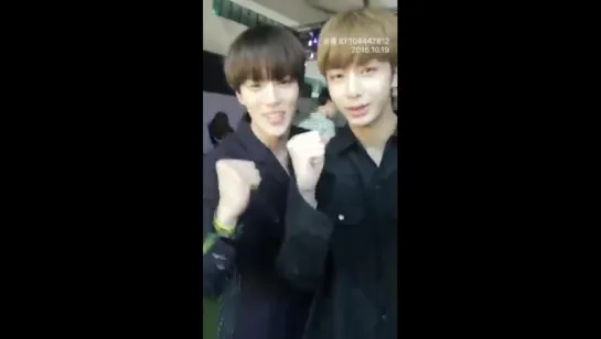 [VK][19.10.2016] SFW 17SS MÜNN Backstage Interview w/ Minhyuk & Hyungwon