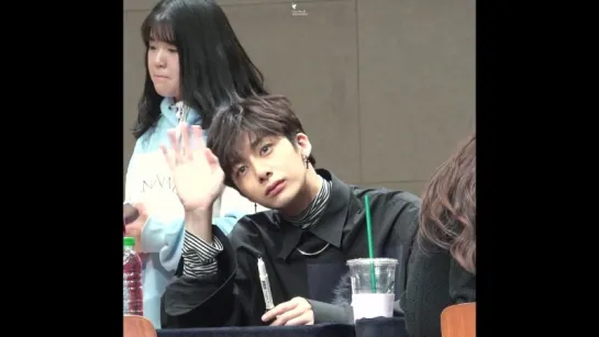 [Fancam][25.03.2017] Yeongdeungpo fansign (Hyungwon)