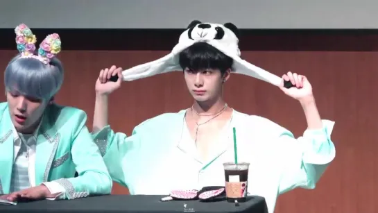 [Fancam][02.07.2017] Gangnam Fansign (Hyungwon)