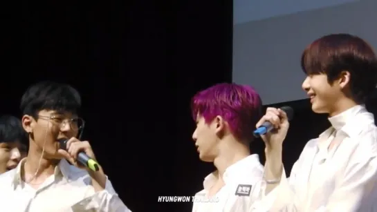 [Fancam][10.11.2017] Aladin fansign (Hyungwon)