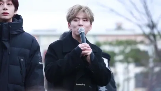 [Fancam][25.11.2017] mini-fanmeeting  on Music Core  (Kihyun)