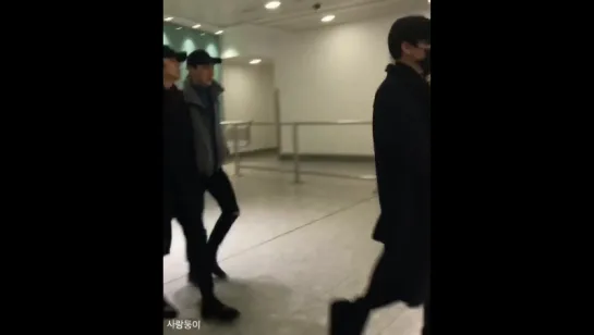 [Fancam][26.01.2018] Airport London Heathrow