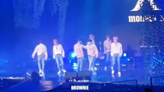 [Fancam][22.04.2018] "HAPPILY. EVER AFTER"