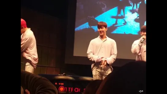 [Fancam][29.04.2018]   fansign in Blue Square Hall