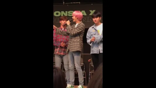 [Fancam][12.05.2018] fansign in Incheon