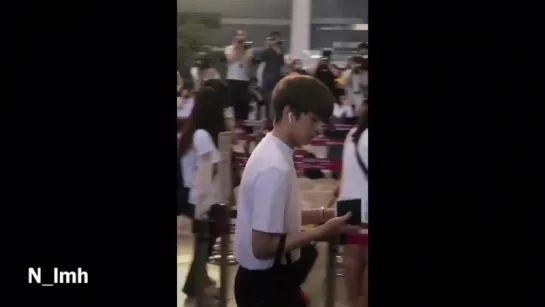 [Fancam][01.06.2018] Airport  Gimpo, fly to Japan