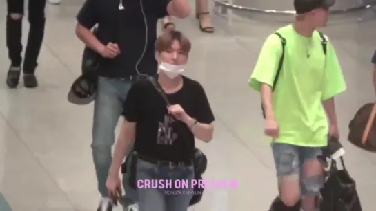 [Fancam][17.08.2018] Airport Incheon, fly to Malaysia