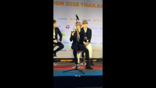 [Fancam][29.09.2018] Meet&Greet @ KCON 2018 in Thailand