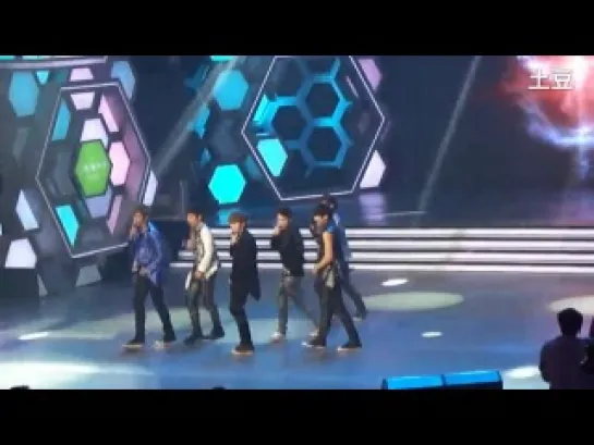 [FANCAM] Happy Camp EXO-M - MAMA