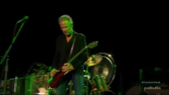 Fleetwood Mac  Live from the Isle of Wight Festival 2015