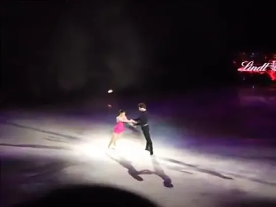 Tessa Virtue & Scott Moir Stars on Ice Vancouver 2014 - Into the Mystic