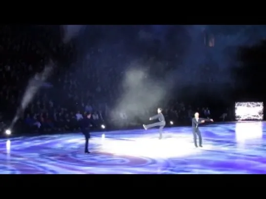 Stars On Ice 2014 (Montréal) - Opening Number (entire cast)