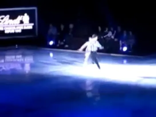 CSOI 2011 Vancouver SD Latina Tessa Virtue and Scott Moir