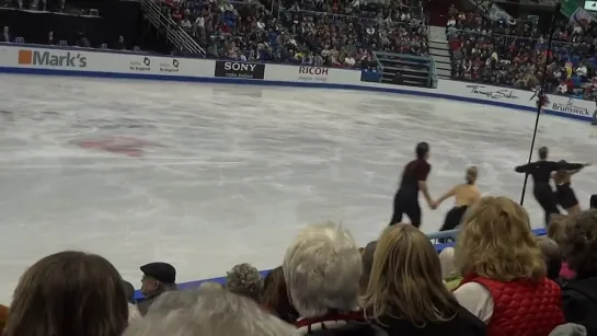 2013 SC IceDance FD warm up Virtue Moir, Weaver Poje