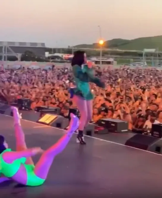 Cardi B - Live at «Bay Dreams», New Zealand, 2/01/19