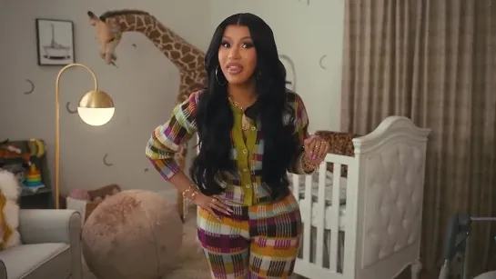 Cardi B в рекламе Walmart