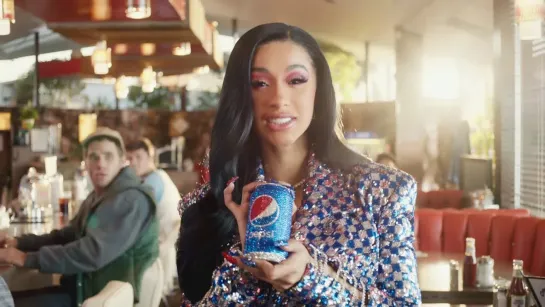 Cardi B в рекламе Pepsi для Суперкубка 2020