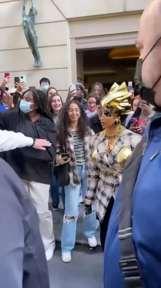 Cardi at Paris Fashion Week, Day 2 September 29th, 2021.