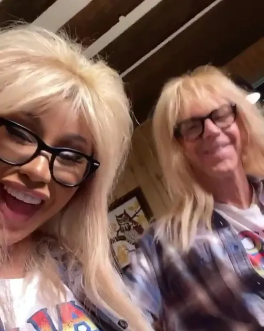 Cardi B & Dana Carvey on set of their “Wayne’s World” themed Uber Eats Super Bowl commercial!😂