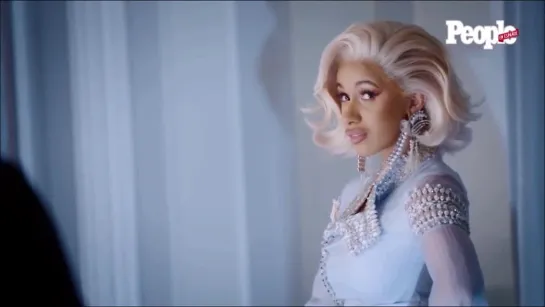 Cardi B for «People» en Espanol