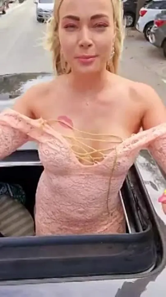 Amateur Babe Big Tits Blonde Car Flashing Public Tattoo Tits leak onlyfans leaked sexonly.top/xxx