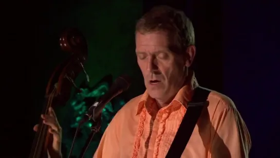 Hugh Laurie - Live On The Queen Mary (2013)