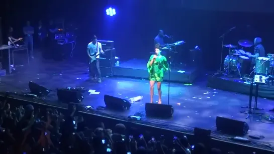 Lana Del Rey – Blue Jeans (Live @ «Olympia Bruno Coquatrix»)