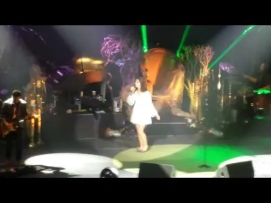 Lana Del Rey – Blue Jeans (Live @ «The Tabernacle»)