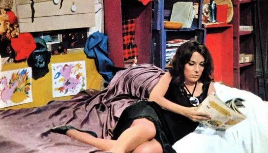 A VERY CURIOUS GIRL / A NOIVA DO PIRATA (NELLY KAPLAN, 1969) ENG SUBS